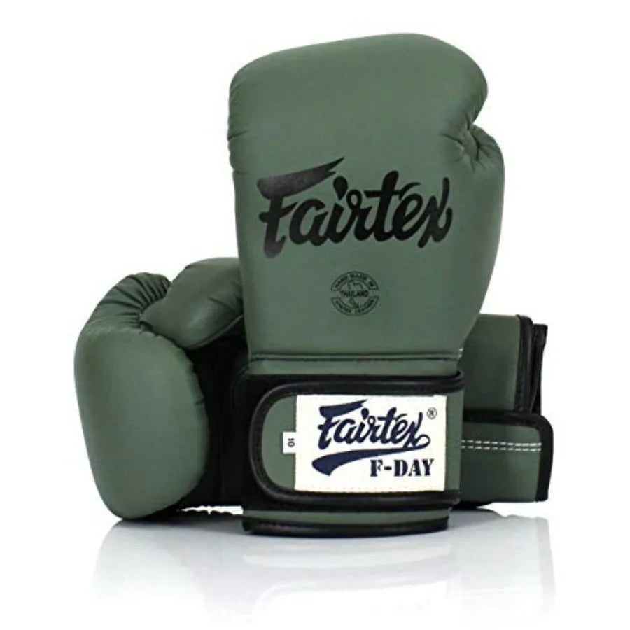 Muay Thai Boxing Gloves for Men, Women, MMA Gloves, Kickboxing, Gym, Workout Premium Quality, Light Weight and Shock Absorbent
